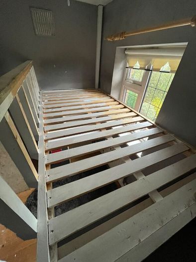loft bed