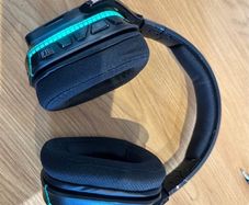 logitech g933