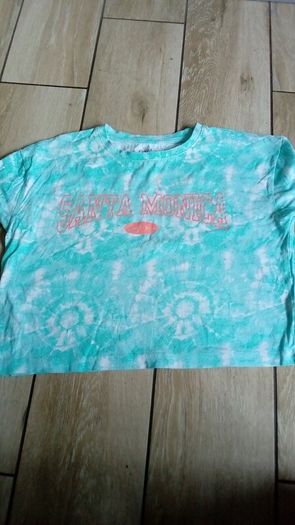girls wear. Aged.   7 -  8.    Yrs