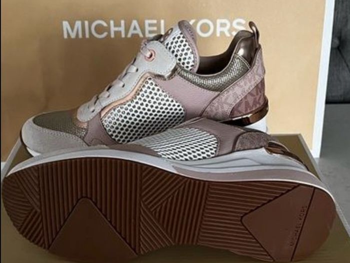 Brand New Michael Kors trainers UK3