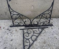 Cast Iron Wall Brackets