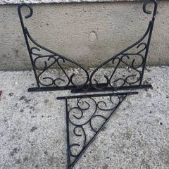 Cast Iron Wall Brackets