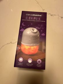 Himalayan salt lamp, humidifier & nightlight