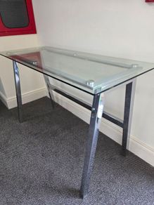 computer glass desktop
