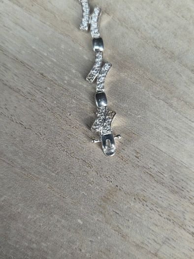 Sterling Silver Cubic Zirconia Line Link Bracelet Boxed 17cm