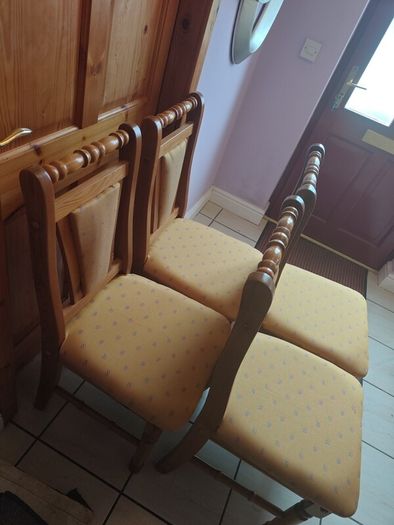 4 wooden chairs