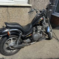 Kawasaki Vulcan en 500