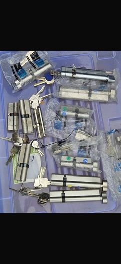 door cylinders