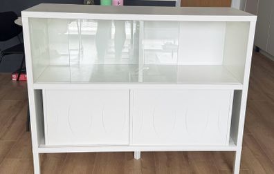 cupboard/ sideboard