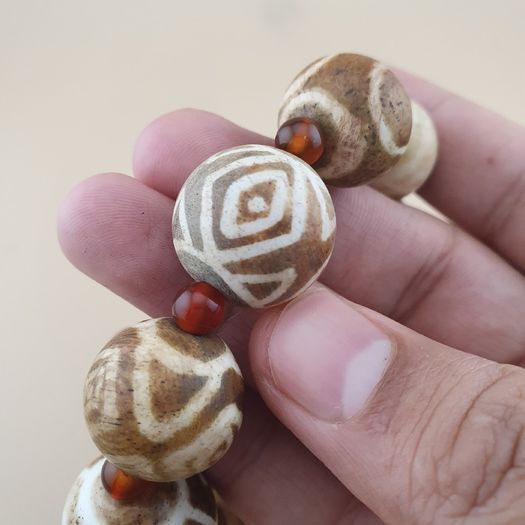 Vintage Burmese Pumtek Pyu Petrified Wood Beads Bracelet