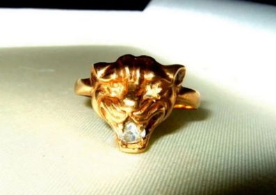 Vintage Hallmarked 9ct Gold Gemset 'Panther' Ring