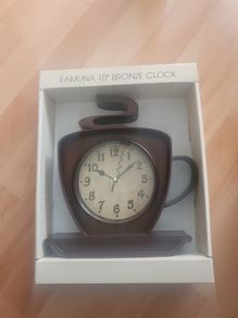 Clock/10" Famuna Coffee Mug Wall Clock .. Price Drop