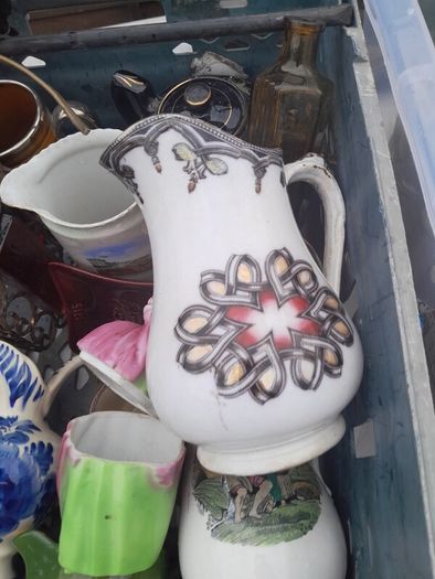 box of vintage collectable