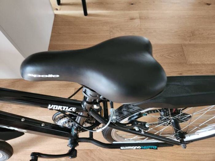 Apollo Vortice Junior Hybrid Bike - 24" Wheel