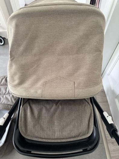 Bugaboo fox 2 complete with bassinet, footmuff and toddler seat