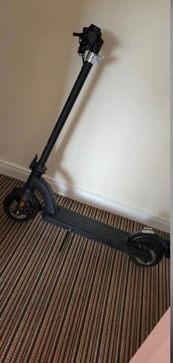 Careera Imple Electric Scooter