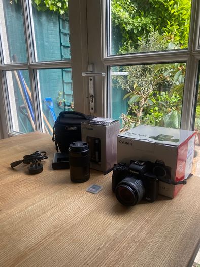 Canon M50 Mark II + 55-200mm lens