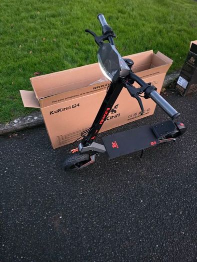 Electric scooter,kukirin G2,brand new in a box , delivery available
