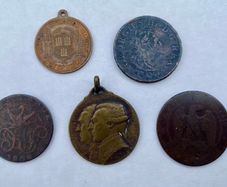Collection of 5 antique coins / medals -  1800-1907