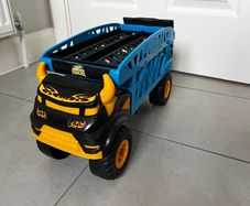 Hot Wheels Monster Trucks Mover