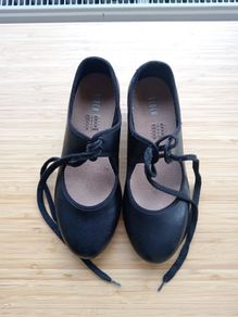 tap dance shoes