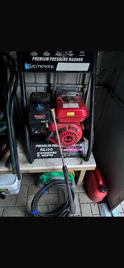 Pressure Washer