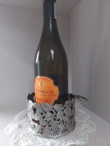 Metal Wine Bottle Holder
