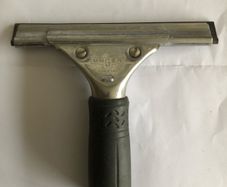 UNGER S Channel Squeegee