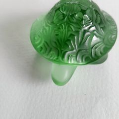 Lalique crystal turtle figurine (BNIB)
