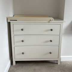 Hemnes unit with baby changer attached