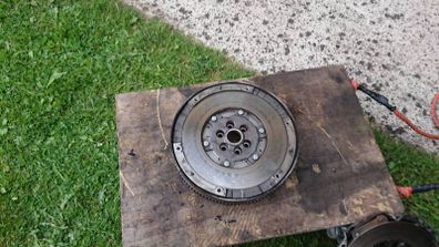Audi a6 c6 2.0tdi BLB BRE BRD 6 speed manual flywheel audi a4 skoda superb parts breaking clutch kit sump