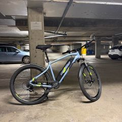 rockrider E-st 100