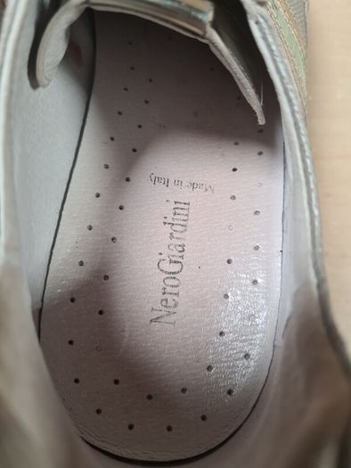 womens NERO GIARDINI  trainers runners shoes Size UK 7 EU 40