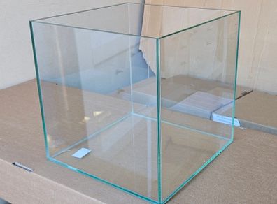 Pure View Aquarium Cube 30x30x30cm 27 Litres