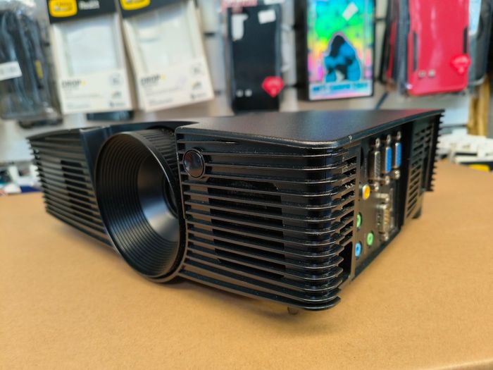 Infocus In116v Wxga 3500 Ansi Lumens Hdmi 1080p Hd 3d Dlp Projector (lamp Hour: 3176)