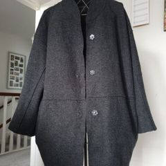 Oska Coat Size 3