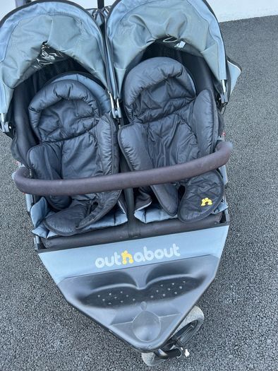 Out n About Nipper Double V4 Excellent Condition