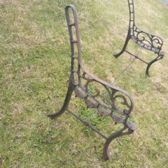 bench ends