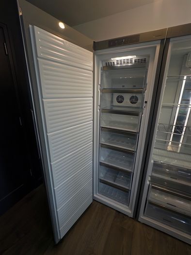 Whirlpool Fridge & Freezer