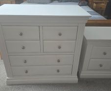 6 Drawer Chest of Drawers plus locker