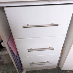 3 drawer unit