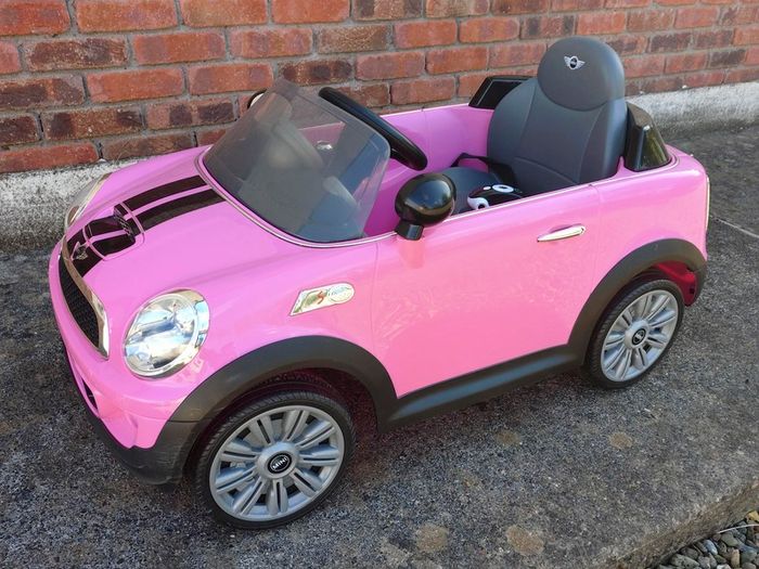 Kids Pink Electric Mini Cooper Car (used).