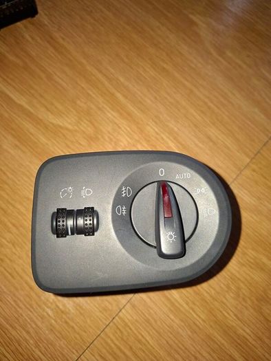 Seat ibiza light switch.