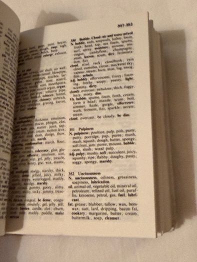 Roget's thesaurus of English words and phrases ( pocket edition)