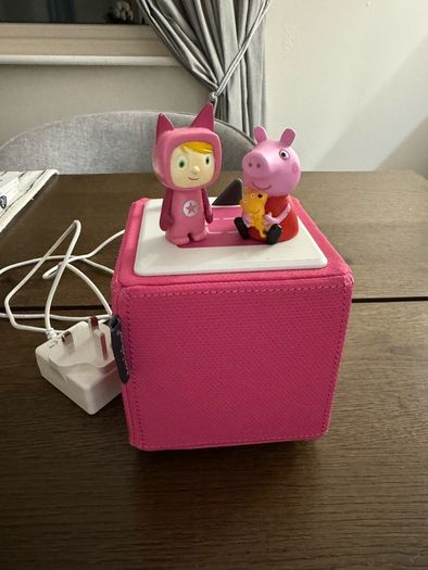 Pink Toniebox with 2 free Tonies