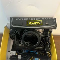 DicaPac waterproof DSLR case