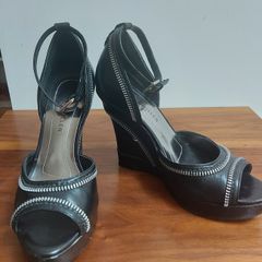 Karen Millen wedges. Postage included.