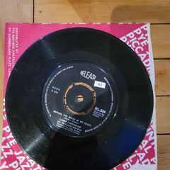 Larry Cunningham Mother The Queen Of My Heart A Prettiest Girl Nineteen Years Old 7 inch single