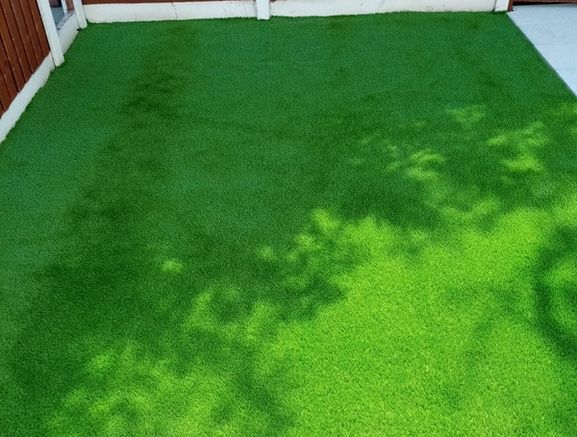 Artificial grass service