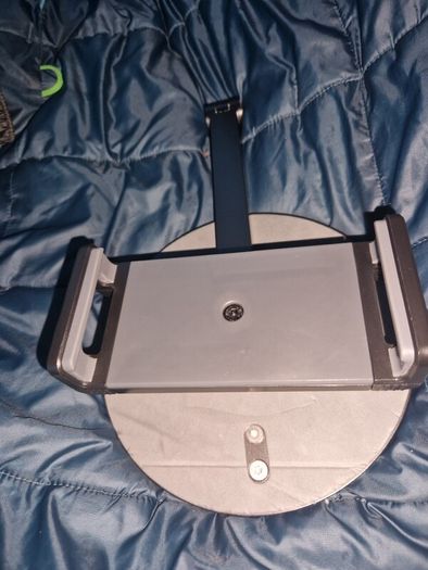 Desktop Tablet / iPad Holder / Stand
